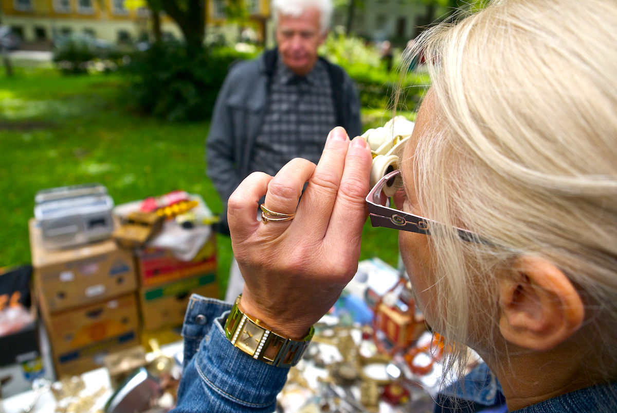 Selling at Flea Markets Here’s How to Get Started