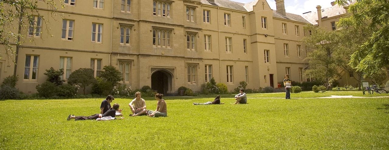 6 Weird Ways College Students Make Money: Runners-Up in Our Scholarship Contest