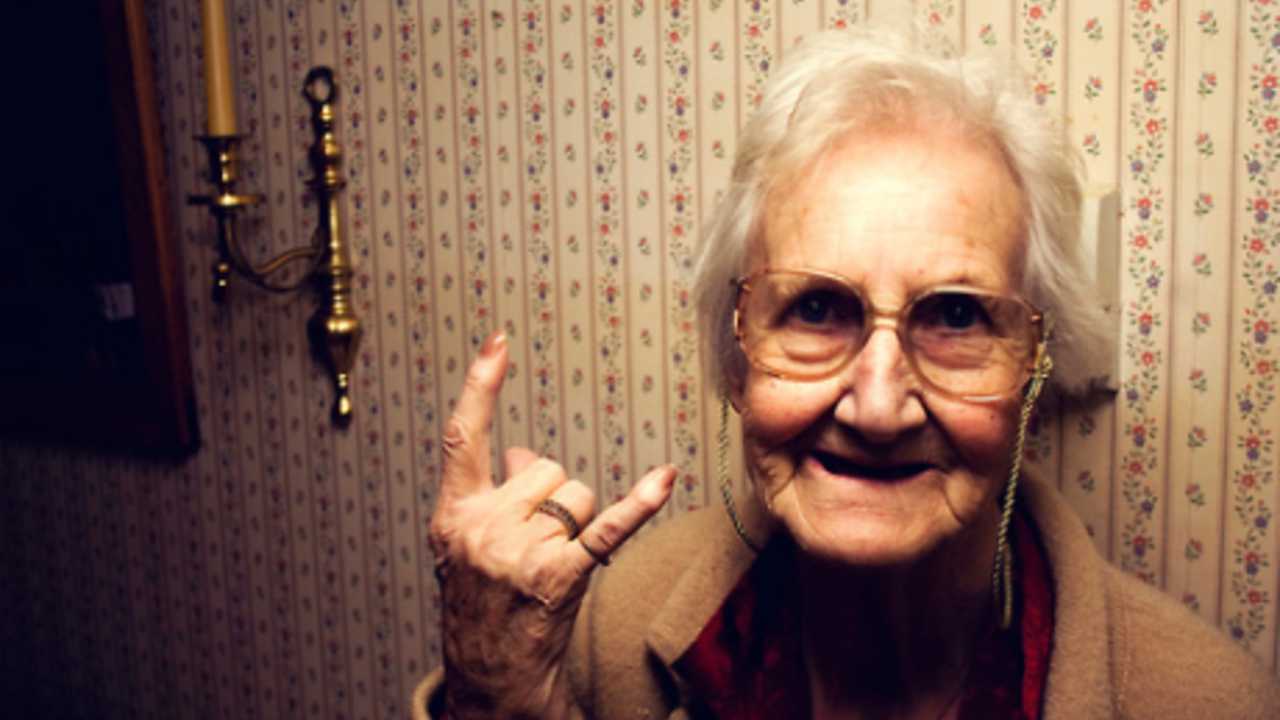 11 Simple Ways to Boost Your Monthly Income, No Matter Your Age