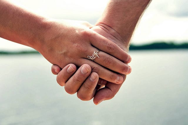 find a girlfriend