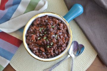 Slow-Cooker-Black-Bean-Chili-(photo credit- Vegan in the Freezer)