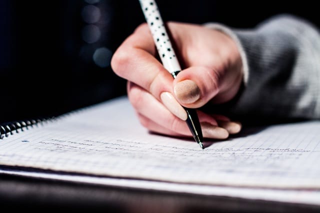 21 Side Jobs That Pay More Than $20 an Hour