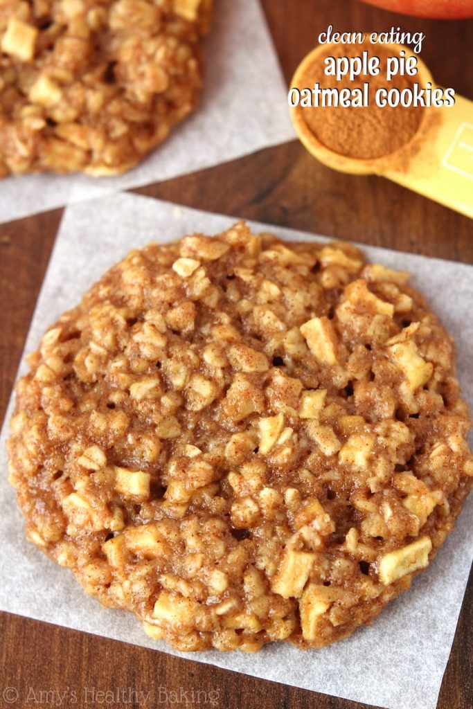 apple pie oatmeal cookies