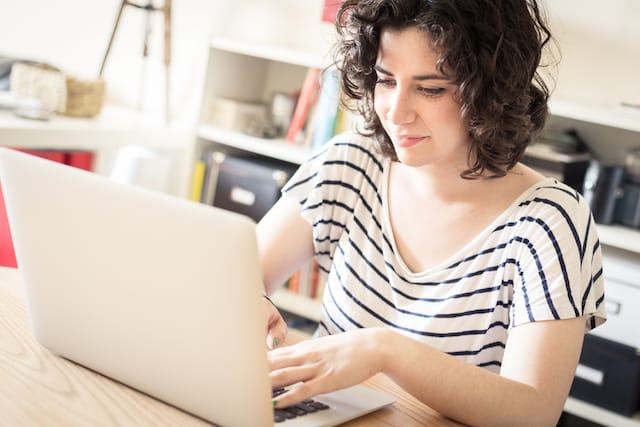 Want to Work at Home? These 11 Courses and Guides are Up to 50% Off on Black Friday!