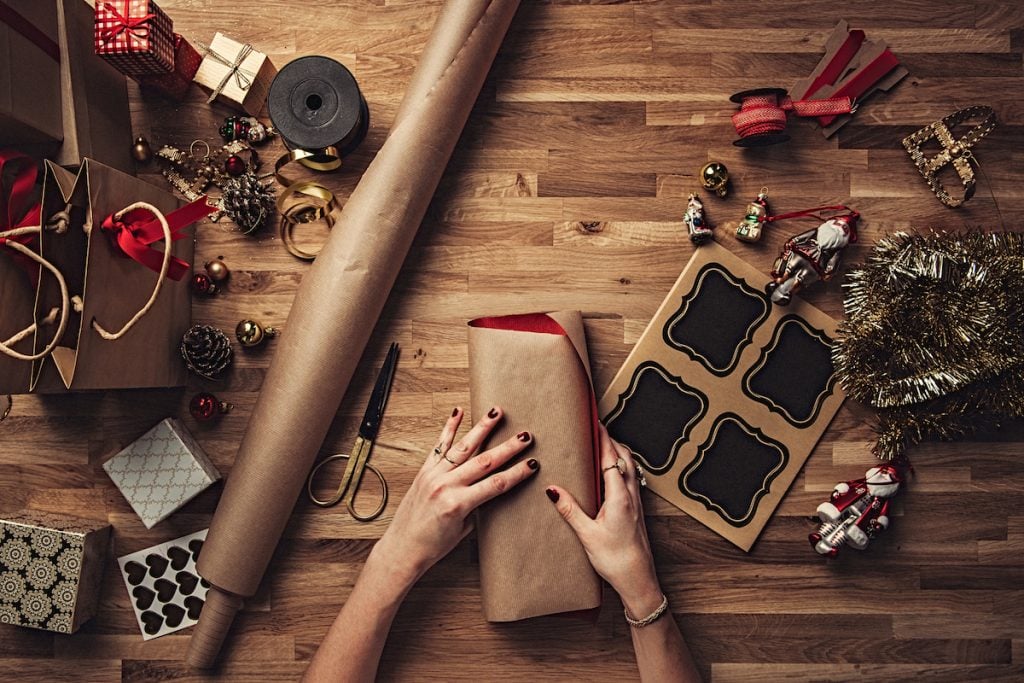 100 Free Gift Ideas Your Friends Will Actually Want to Receive