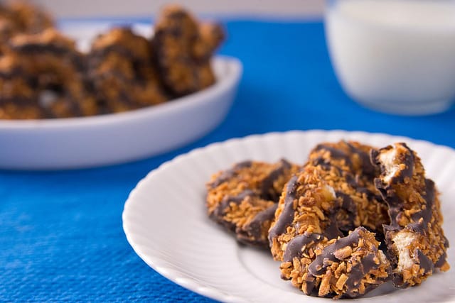 How This Inspiring Girl Scout Took Down a Bully — With Thousands of Cookies