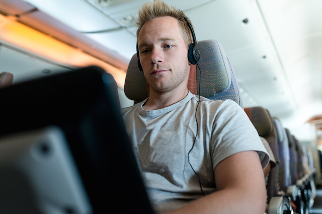 How to save money on flights