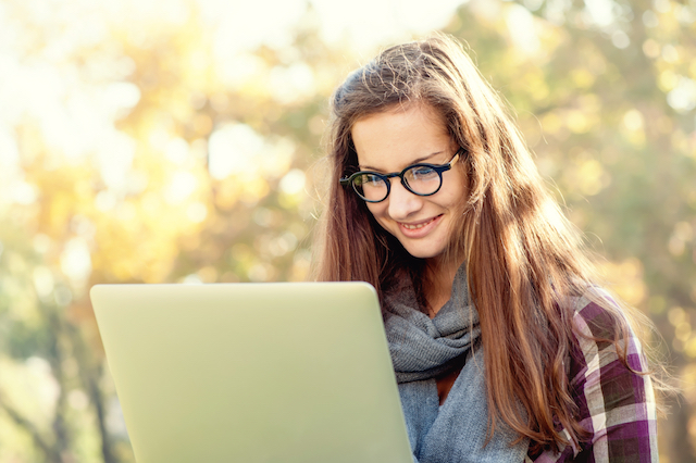 Know English Well? This Tech Startup’s Hiring a Work-From-Home Communicator