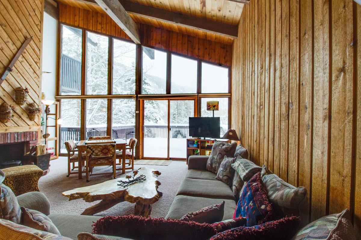 interior shot of an Airbnb listing in Aspen, CO