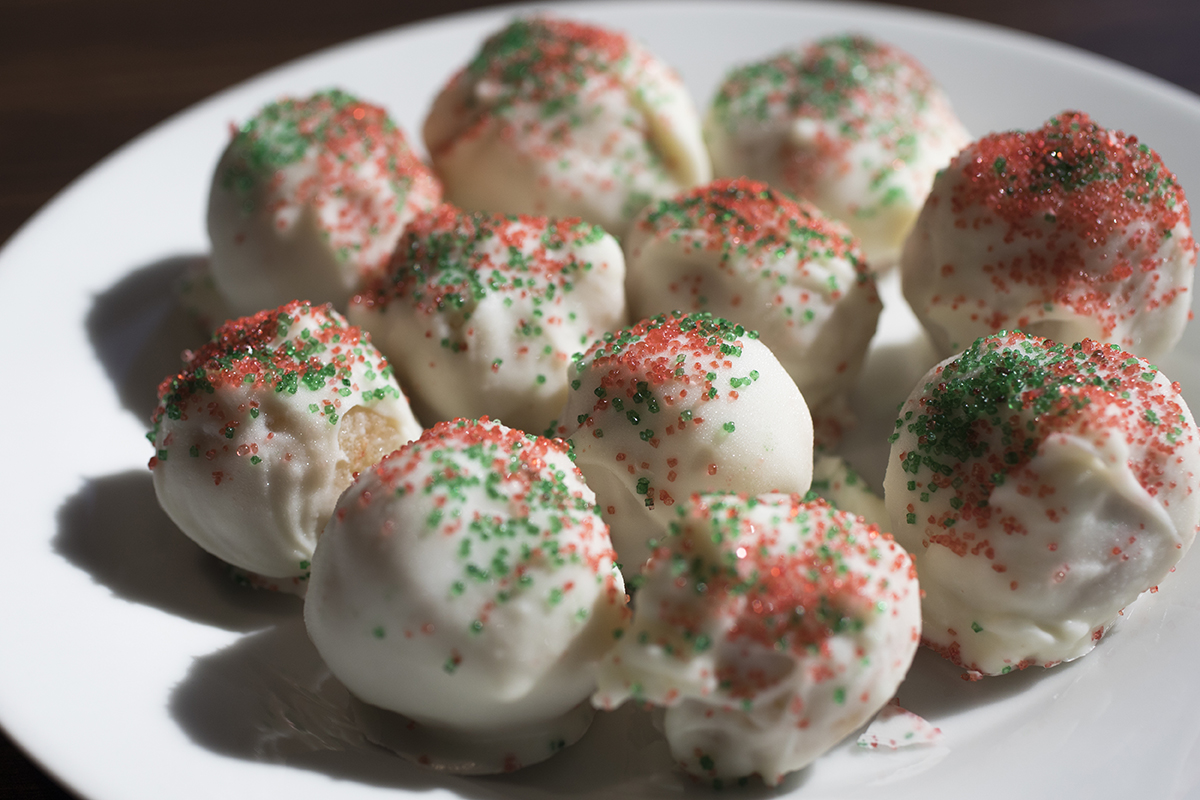 These sugar cookie truffles only involve three ingredients and it only cost $4.96 to make.