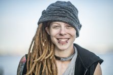 ways to pay rent woman