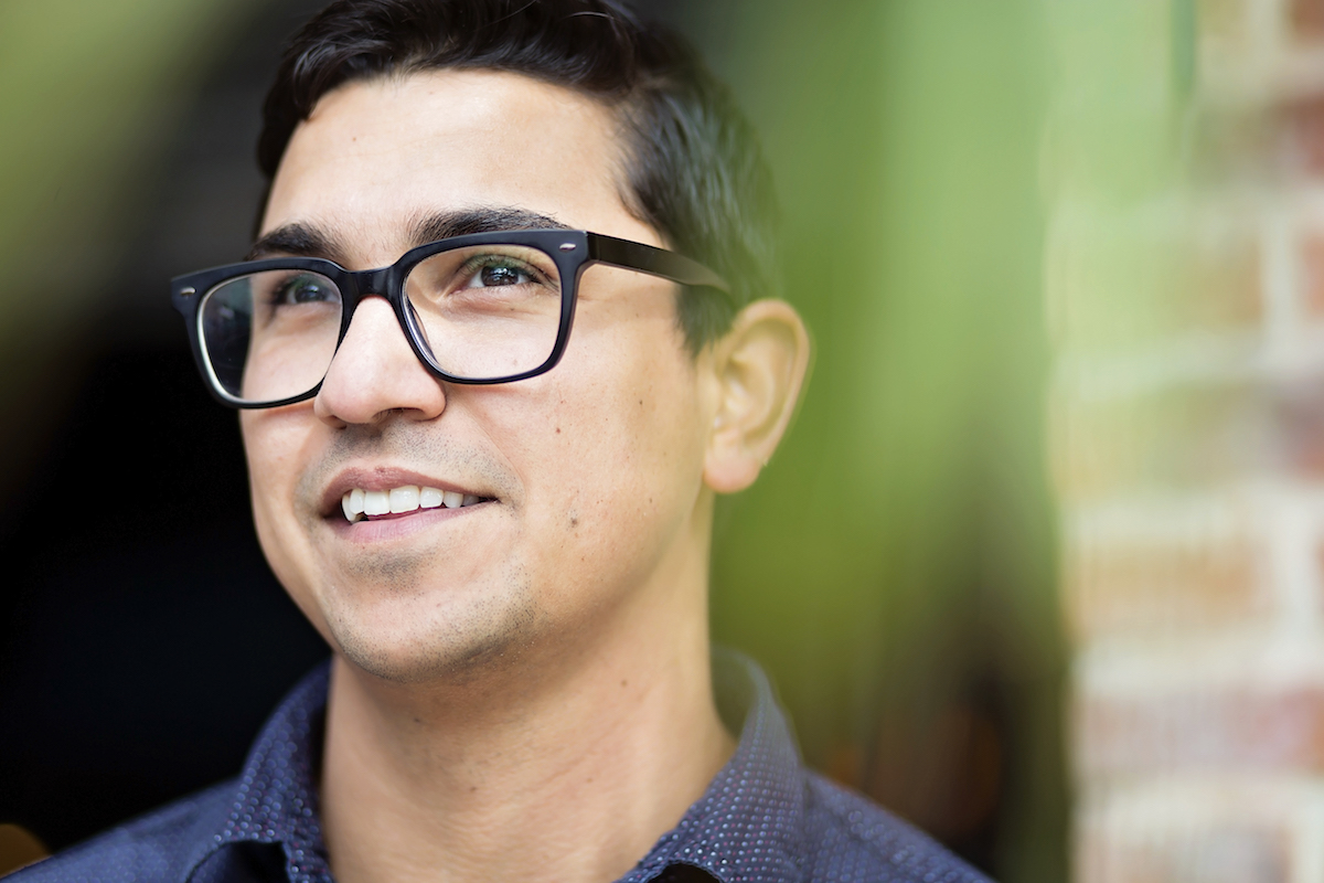 portrait of Alex Mahadevan