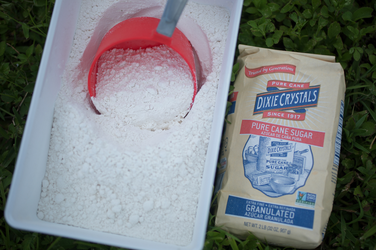 Flour and sugar detail photo