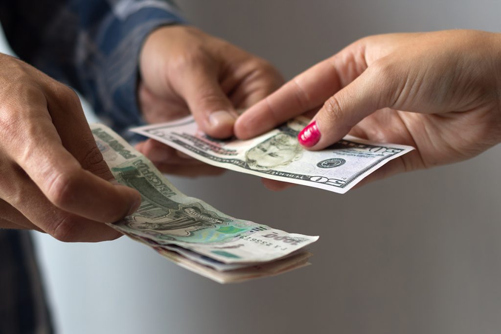 Dear Penny: I Make Way More Than My Boyfriend. How Do We Combine Finances?