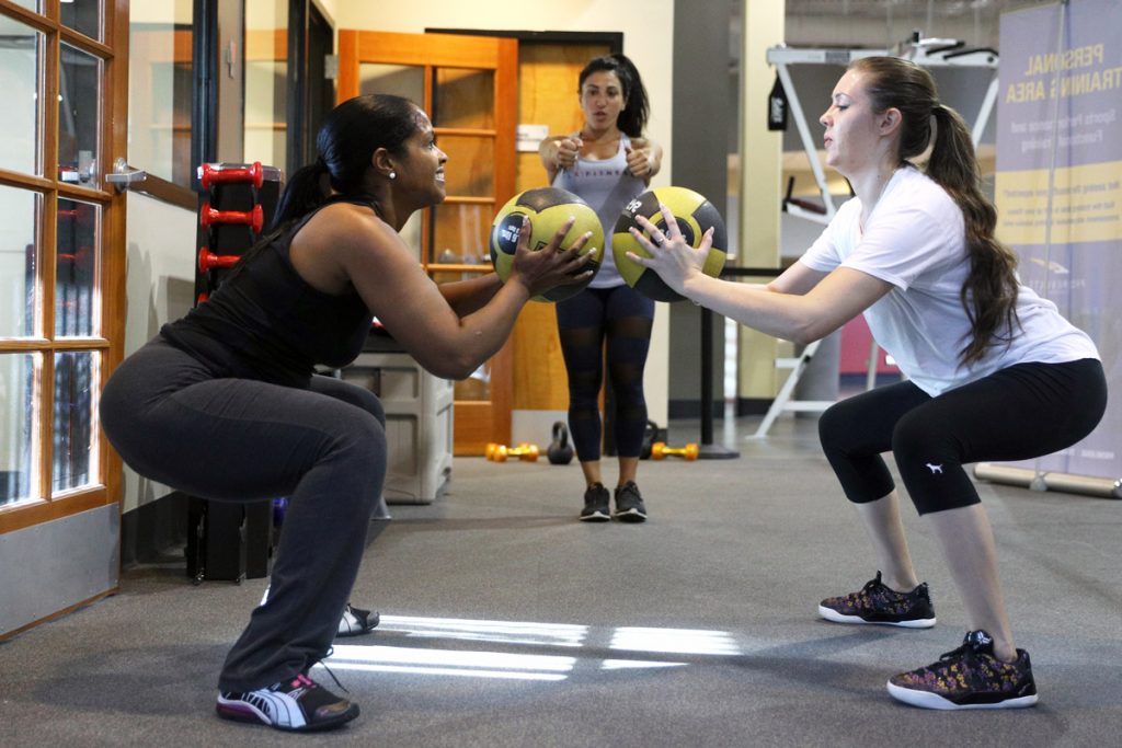 Our Cheap Gym Memberships Guide Will Help You Work Out for Less