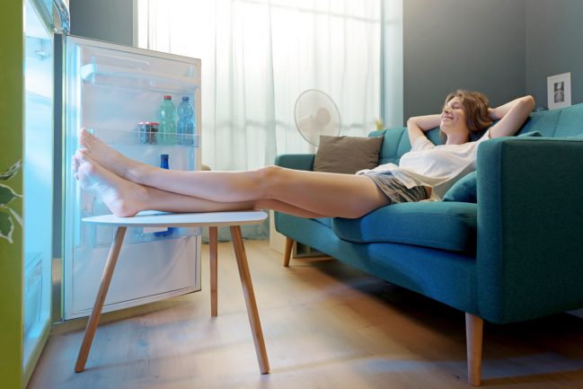How to Cool Down a Room Without AC