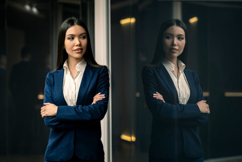 What Is Business Professional Attire? A Guide to How to Dress for Work