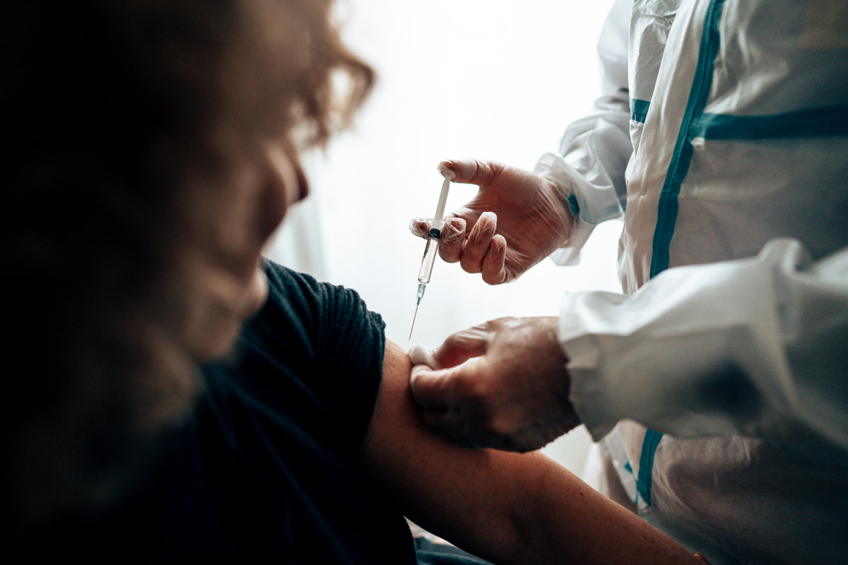 How to Get Your Free Shingles Vaccine for Seniors