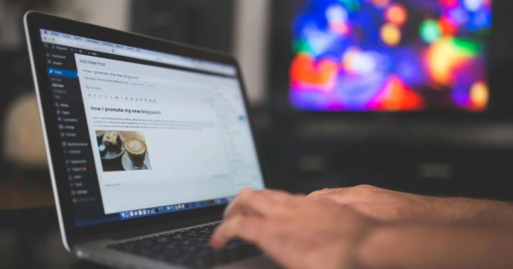 15 Practical Methods To Make Money From Blogging